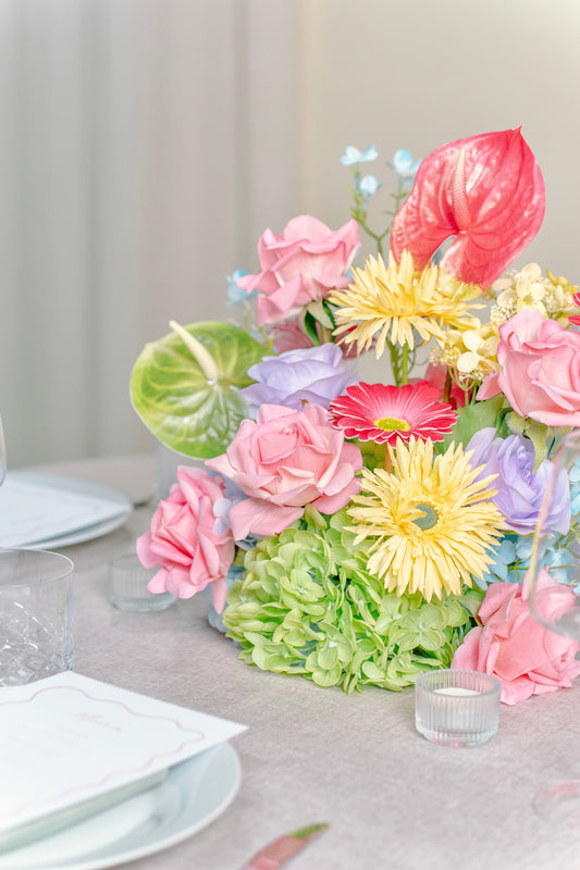 Bold Love - Table Centerpiece