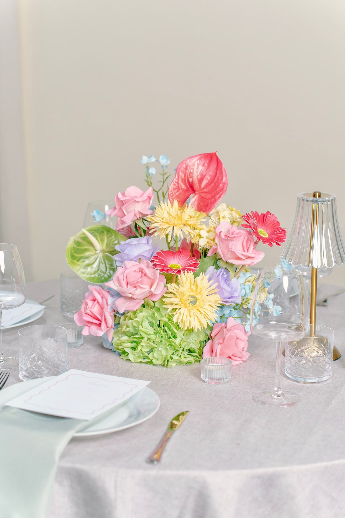 Bold Love - Table Centerpiece