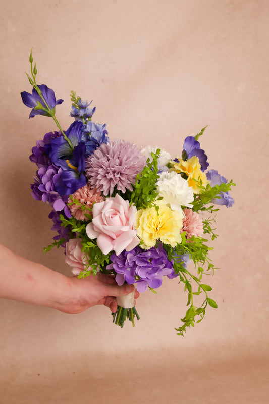 Whimsical Romance - Brudebuket