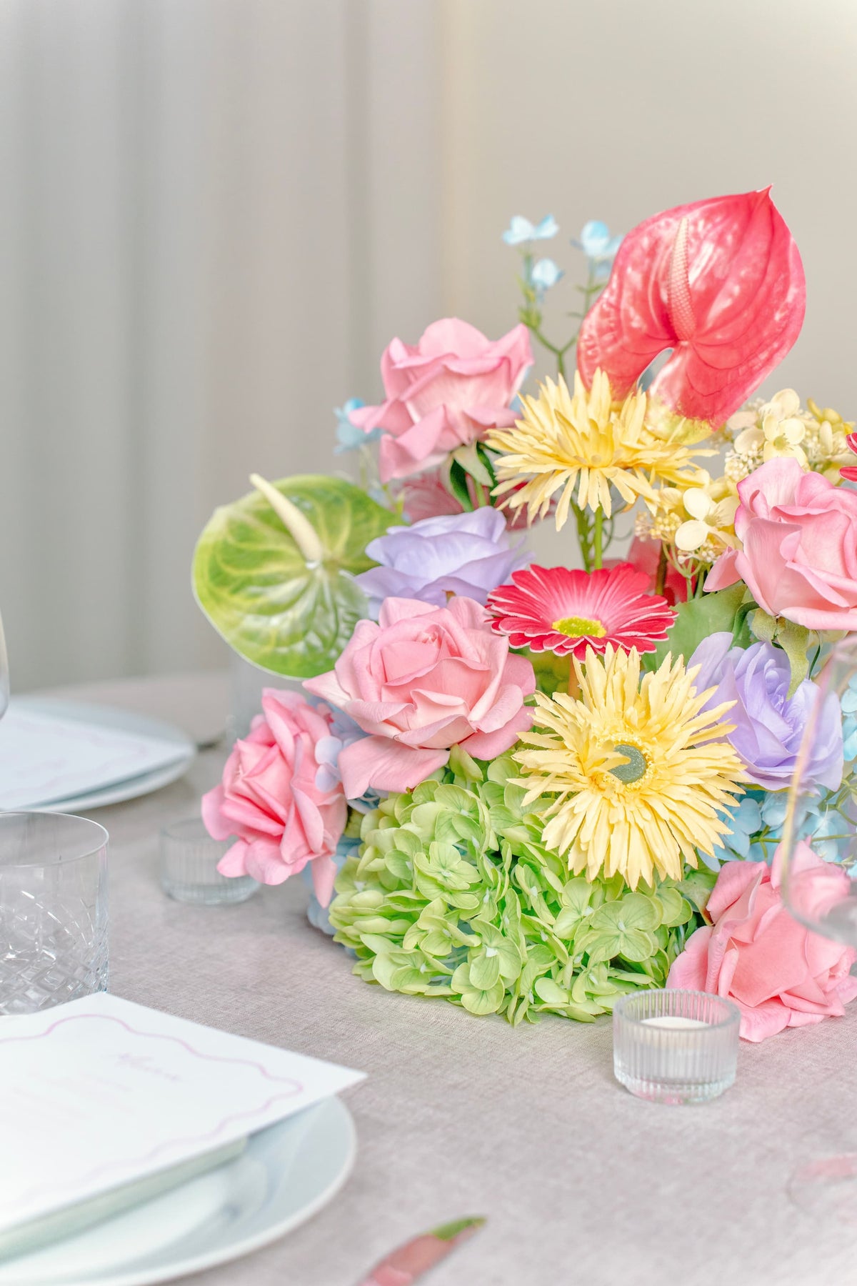 Bold Love - Table Centerpiece