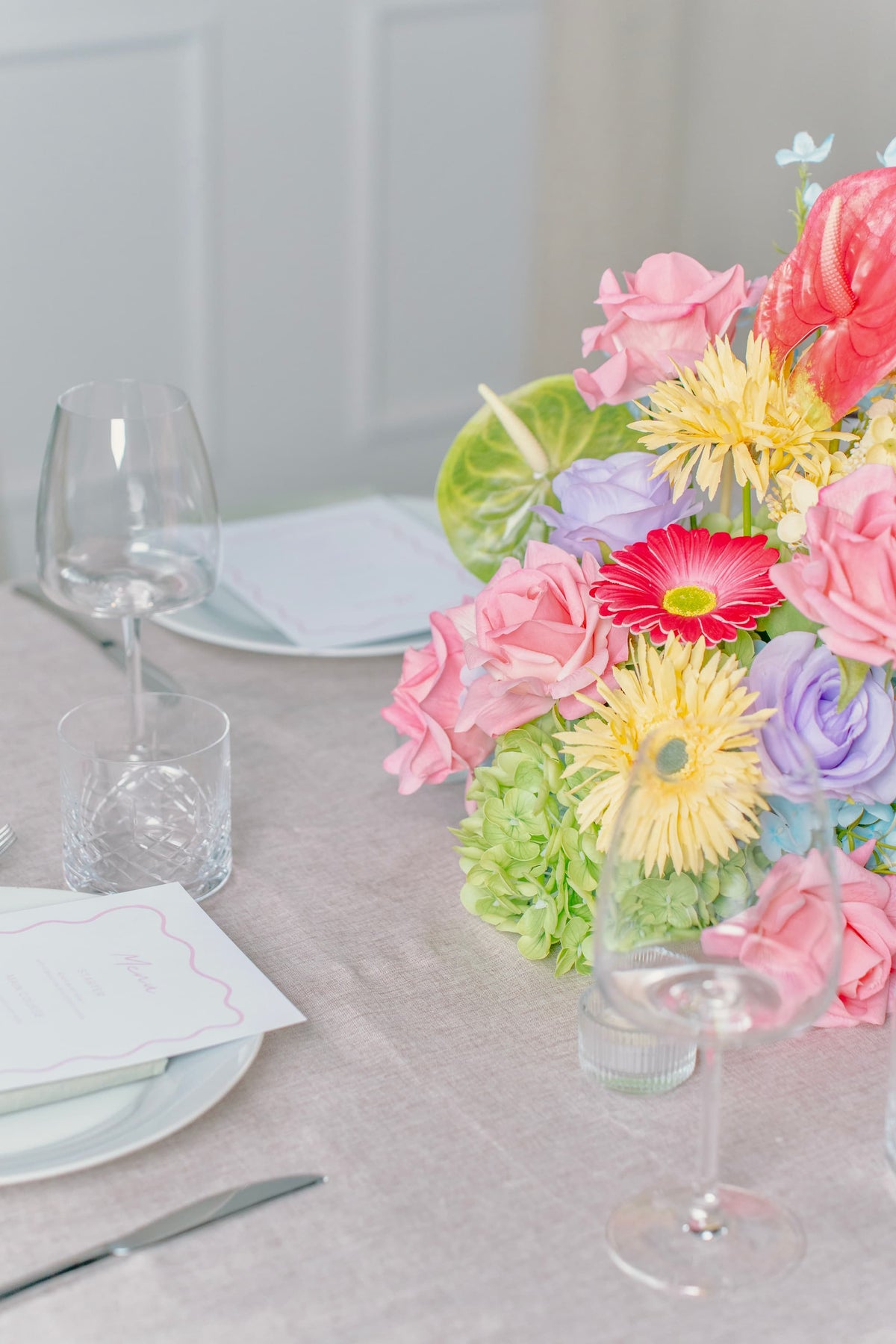 Bold Love - Table Centerpiece
