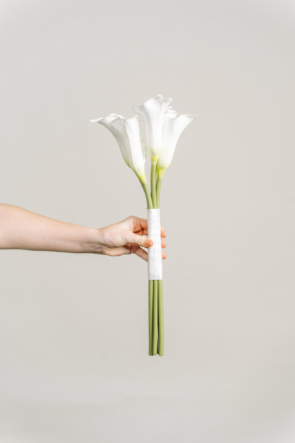 Sophisticated Elegance - Lily bridesmaid bouquet
