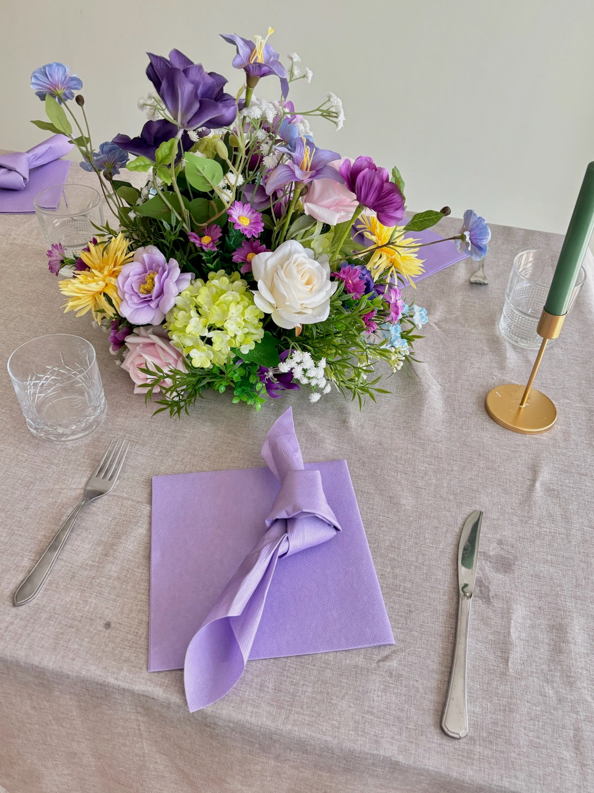 Whimsical Romance - Table Centerpiece